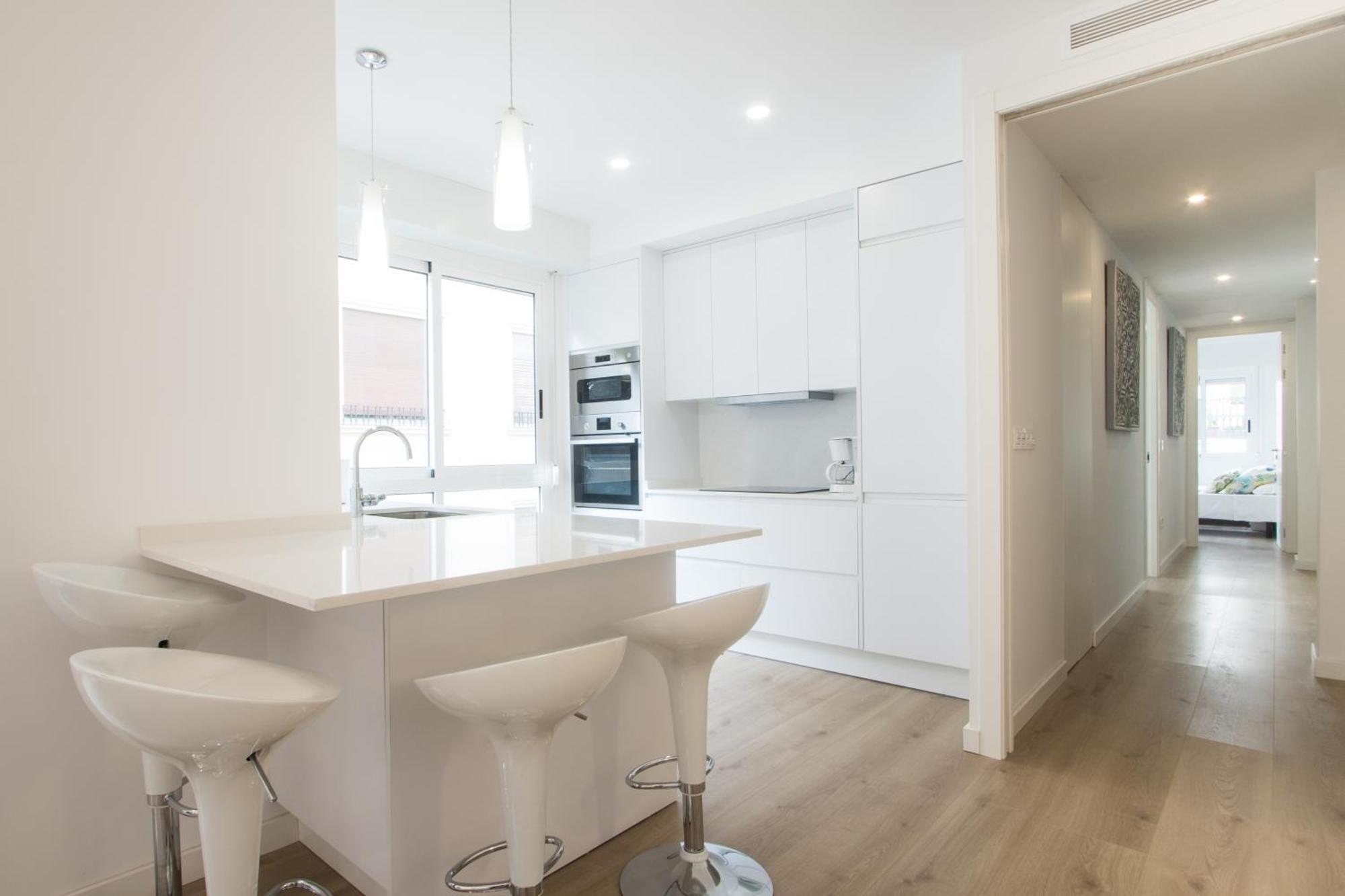 4 Bedroom/3 Baths W/ Ac In Near Beach! Alicante Buitenkant foto